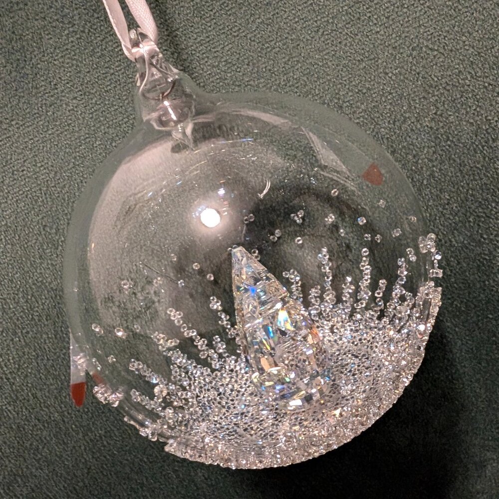 Swarovski 2013 Christmas Ball Ornament *NEW*